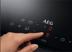 Варочная панель АЕГ IKB32300CB фото 2 в Новосибирске Варочная панель AEG IKB32300CB фото 2 в Новосибирске