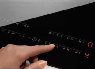 Варочная панель Электролюкс EIV63443 фото 3 в Новосибирске Варочная панель Electrolux EIV63443 фото 3 в Новосибирске