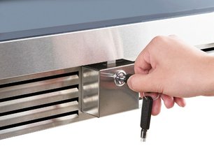 Встраиваемый под столешницу винный шкаф Селлар Приват CP051-1T фото 4 в Новосибирске Встраиваемый под столешницу винный шкаф CellarPrivate CP051-1T фото 4 в Новосибирске