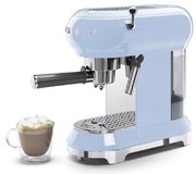 Кофемашина Smeg ECF01PBEU фото 4 в Новосибирске