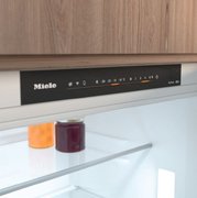 Встраиваемый холодильник Miele KFN 7934 D фото 4 в Новосибирске