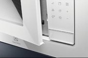 Встраиваемая микроволновая печь Electrolux LMS4253TMW фото 4 в Новосибирске
