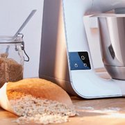 Кухонный комбайн Bosch MUM5XW10 фото 3 в Новосибирске