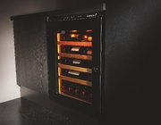 Встраиваемый монотемпературный винный шкаф V-INSP-S EuroCave I-090016-S фото 3 в Новосибирске