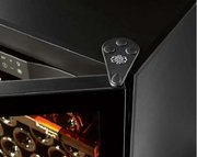 Мультитемпературный винный шкаф EuroCave S-PURE-S P-300019-S фото 3 в Новосибирске