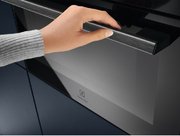 Духовой шкаф Electrolux EVL8E08Z фото 4 в Новосибирске