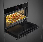 Духовой шкаф Smeg SF4604WVCPNX фото 2 в Новосибирске