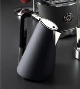Электрочайник Бугатти Kettle Vera Leather Grey фото в Новосибирске Электрочайник Bugatti Kettle Vera Leather Grey фото в Новосибирске