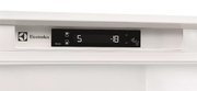 Холодильник Electrolux ENC2813AOW фото 2 в Новосибирске