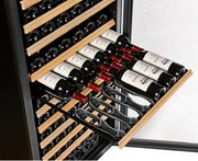 Мультитемпературный винный шкаф EuroCave S-PURE-M P-300011-M фото 2 в Новосибирске