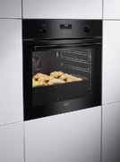 Духовой шкаф AEG BCE558370B фото 4 в Новосибирске