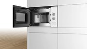 Встраиваемая микроволновая печь Bosch BFL520MW0 фото 4 в Новосибирске