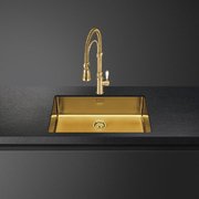 Мойка Смег Mira VSTR71BRX латунный фото 2 в Новосибирске Мойка Smeg Mira VSTR71BRX латунный фото 2 в Новосибирске