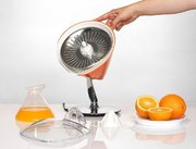 Соковыжималка Бугатти Juicer VITA Leather Newspaper фото 3 в Новосибирске Соковыжималка Bugatti Juicer VITA Leather Newspaper фото 3 в Новосибирске