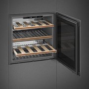 Встраиваемый холодильный шкаф для вина Smeg CVI629NR3 фото 3 в Новосибирске