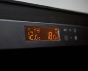Трехтемпературный винный шкаф EuroCave E-PURE-L P-300043-L фото 3 в Новосибирске