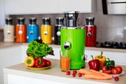 Соковыжималка NOVIS Vita Juicer зеленая фото 4 в Новосибирске Соковыжималка NOVIS Vita Juicer зеленая фото 4 в Новосибирске