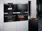 Духовой шкаф AEG KMR761000M фото 2 в Новосибирске