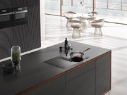 Индукционная варочная панель с вытяжкой Miele KMDA 7634 FL фото 2 в Новосибирске