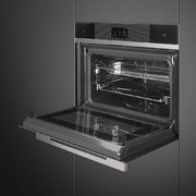 Компактный духовой шкаф с пароваркой Smeg SF4104WVCPN фото 4 в Новосибирске