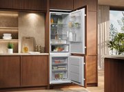 Встраиваемый холодильник Electrolux E8MNCD18S фото 2 в Новосибирске