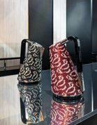 Электрочайник Бугатти Vera Chrome Swarovski 8715 фото 3 в Новосибирске Электрочайник Bugatti Vera Chrome Swarovski 8715 фото 3 в Новосибирске