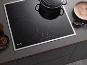 Индукционная панель конфорок с сенсорным управлением Miele KM7201 FR фото 3 в Новосибирске