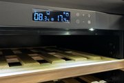 Мультитемпературный винный шкаф EuroCave S-LAPREM-L SLP-1011-L фото 2 в Новосибирске