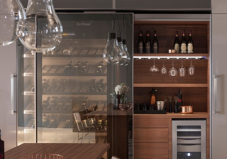 Каких размеров бывают встраиваемые винные шкафы Каких размеров бывают встраиваемые винные шкафы