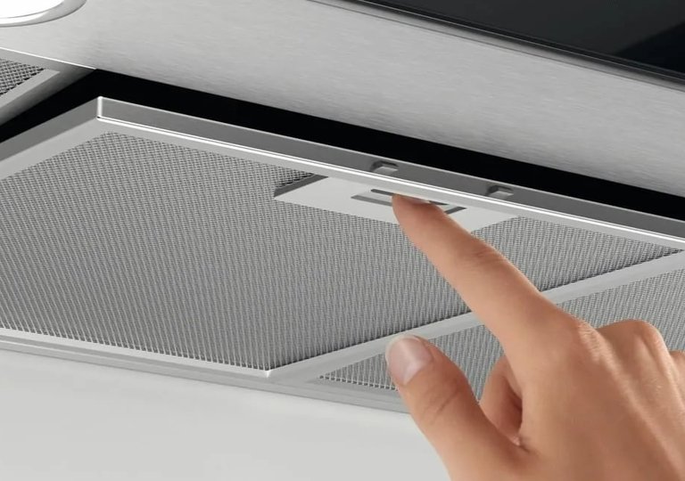 Как заменить фильтр в вытяжке Maunfeld