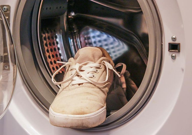 Можно ли стирать замшу в стиральной машине Можно ли стирать замшу в стиральной машине