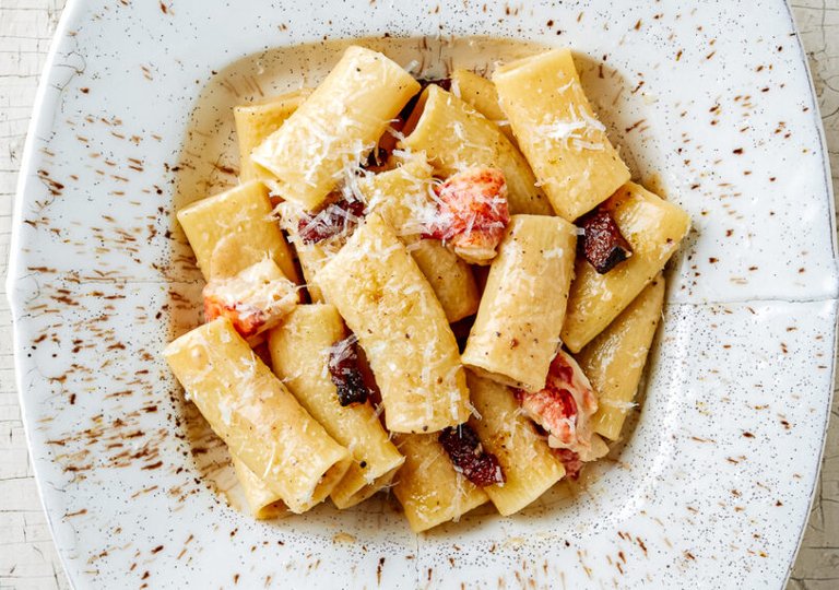 Можно ли, как и сколько хранить макароны в холодильнике? Можно ли, как и сколько хранить макароны в холодильнике?