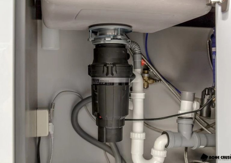 Обзор на измельчитель пищевых отходов Bone Crusher BC 810 - Slim Line Обзор на измельчитель пищевых отходов Bone Crusher BC 810 - Slim Line