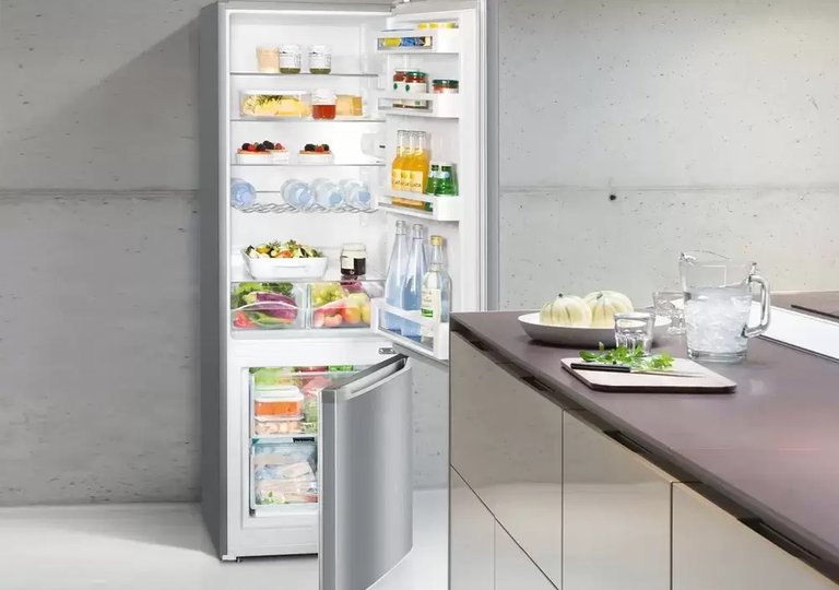 Обзор холодильника Liebherr CUel 2831 